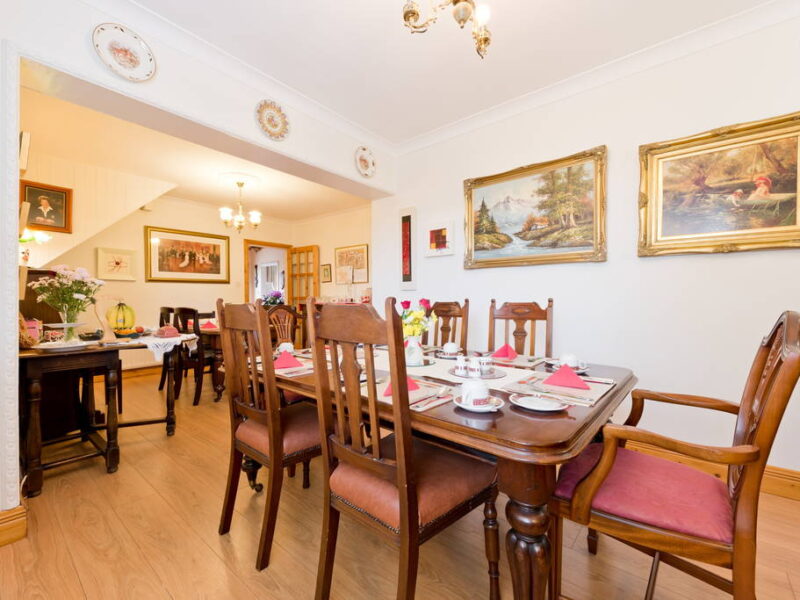 Teach Cuailgne Bed & Breakfast - Stay, Eat & Shop in Historic Kells ...